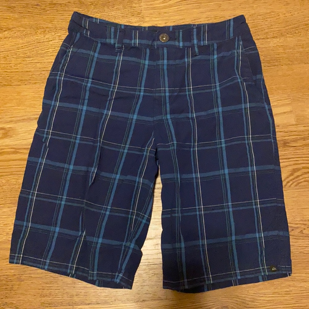 Boys gently worn shorts by QuickSilver